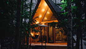 Загородные коттеджи Klever House