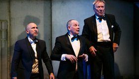 Спектакль «Вредные привычки» 