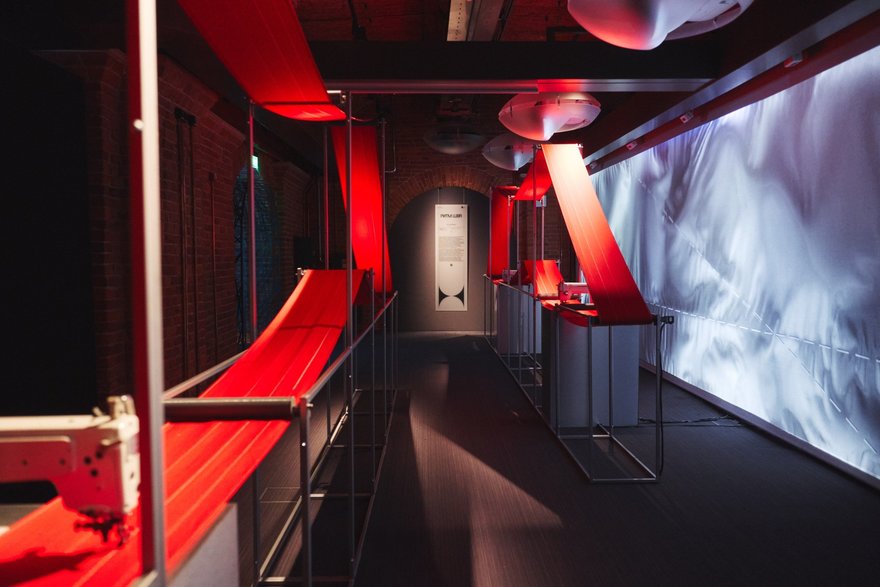 Выставка «Синхронизация»