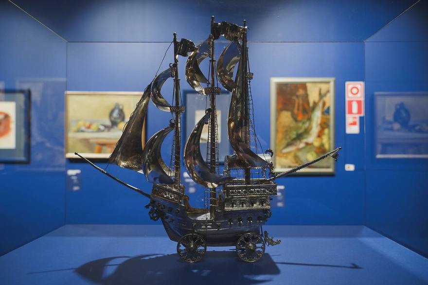 В Центральном выставочном зале «Манеж» стартовала выставка «Все Бенуа – всё Бенуа» — масштабный рассказ о легендарной творческой династии России и Петербурга.