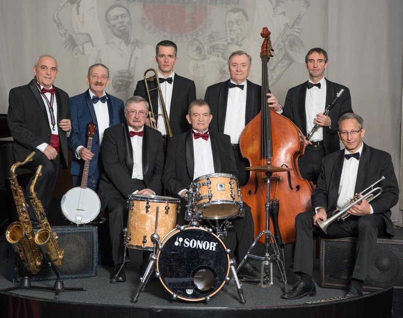 Концерт «Мелодии военных лет» 