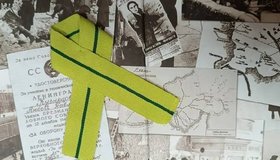 В Петербурге стартовала акция «Лента Ленинградской Победы» к 82-й годовщине освобождения от блокады. В Доме книги собрались ветераны, блокадники, писатели и юные чтецы.