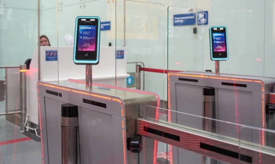 Летать из Шереметьево в Пулково без паспорта станет реальностью