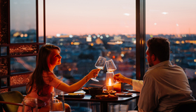 День всех влюбленных в панорамном ресторане F11