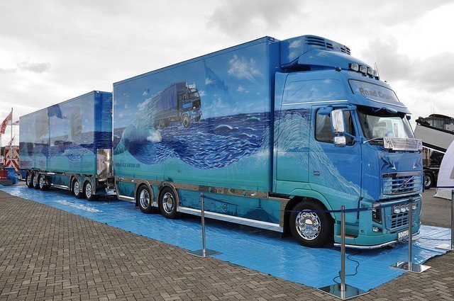 Riverside Truck Meeting в Порвоо