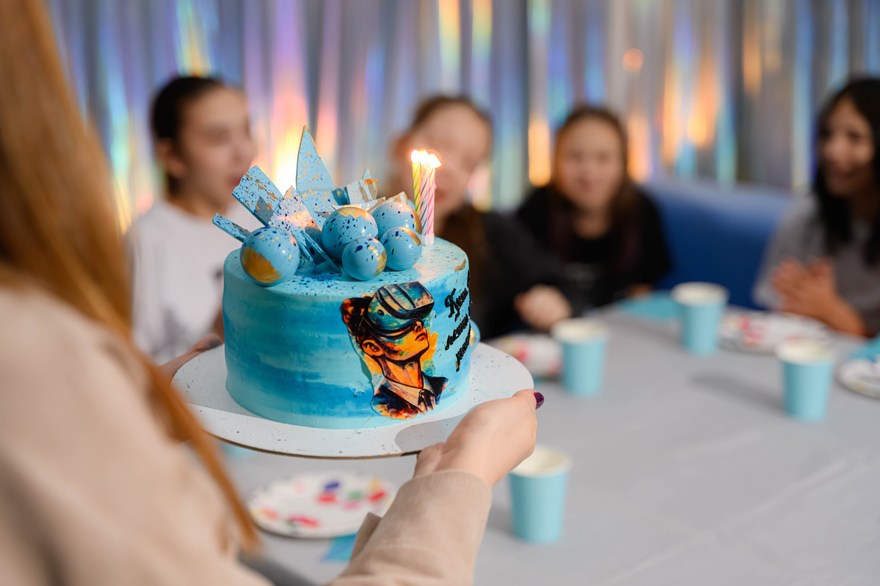 Лучший день в году: топ тематических мест для детского дня рождения в Санкт-Петербурге