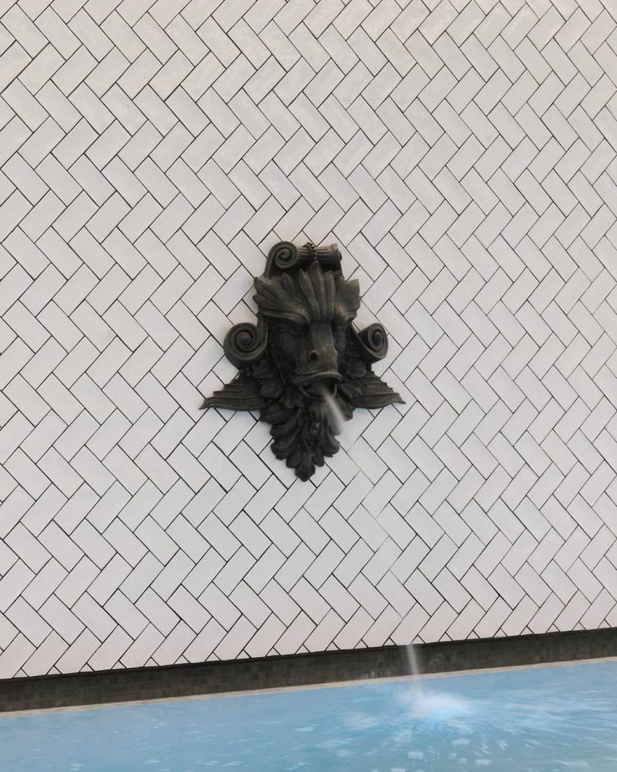 Только раз в году исторический мужской класс «Фонарных бань» открывают для женщин