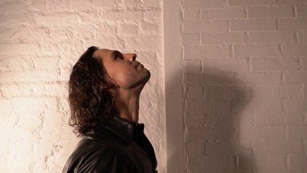 Сольная программа Дмитрия Бозина: «И-НЕ-ЗА-ТЕ-ВАЙ! (Прыжок в стихию)» — фото 7