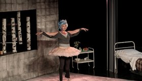 Спектакль «Три дуры, три дороги, три души (3D)»