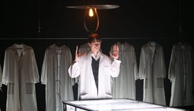 Спектакль «Записки юного врача» 