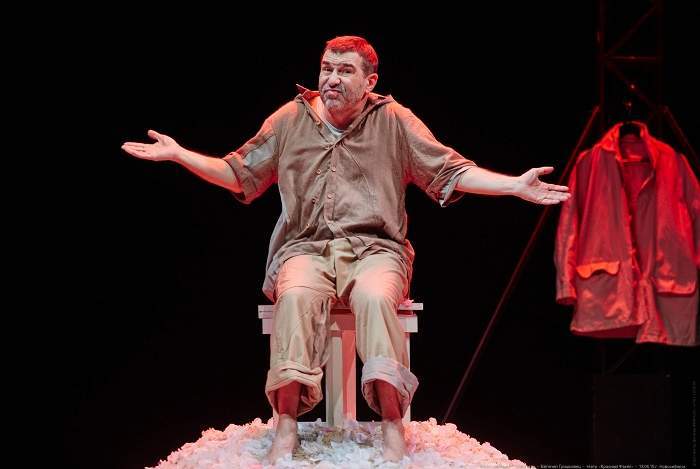 Спектакль Евгения Гришковца «Шепот сердца» 