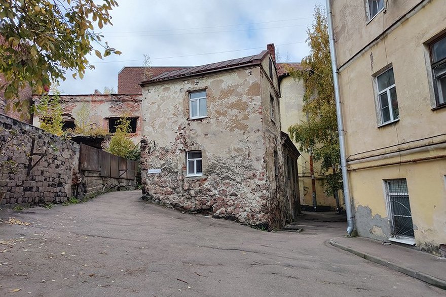 Дом горожанина