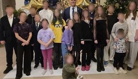 В семье главы Колтушей под Петербургом Эдуарда Чирко родился 33-й ребёнок