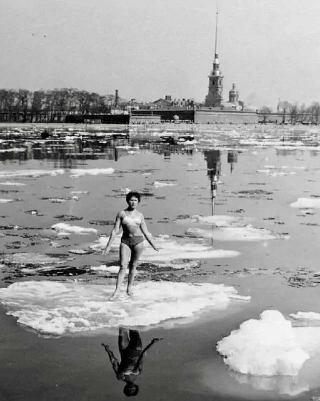 Вот вам кадр из 1963 года