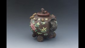 Выставка «Керамика Исина в собраниях Петербурга и Москвы. XVII — вторая половина XX века»