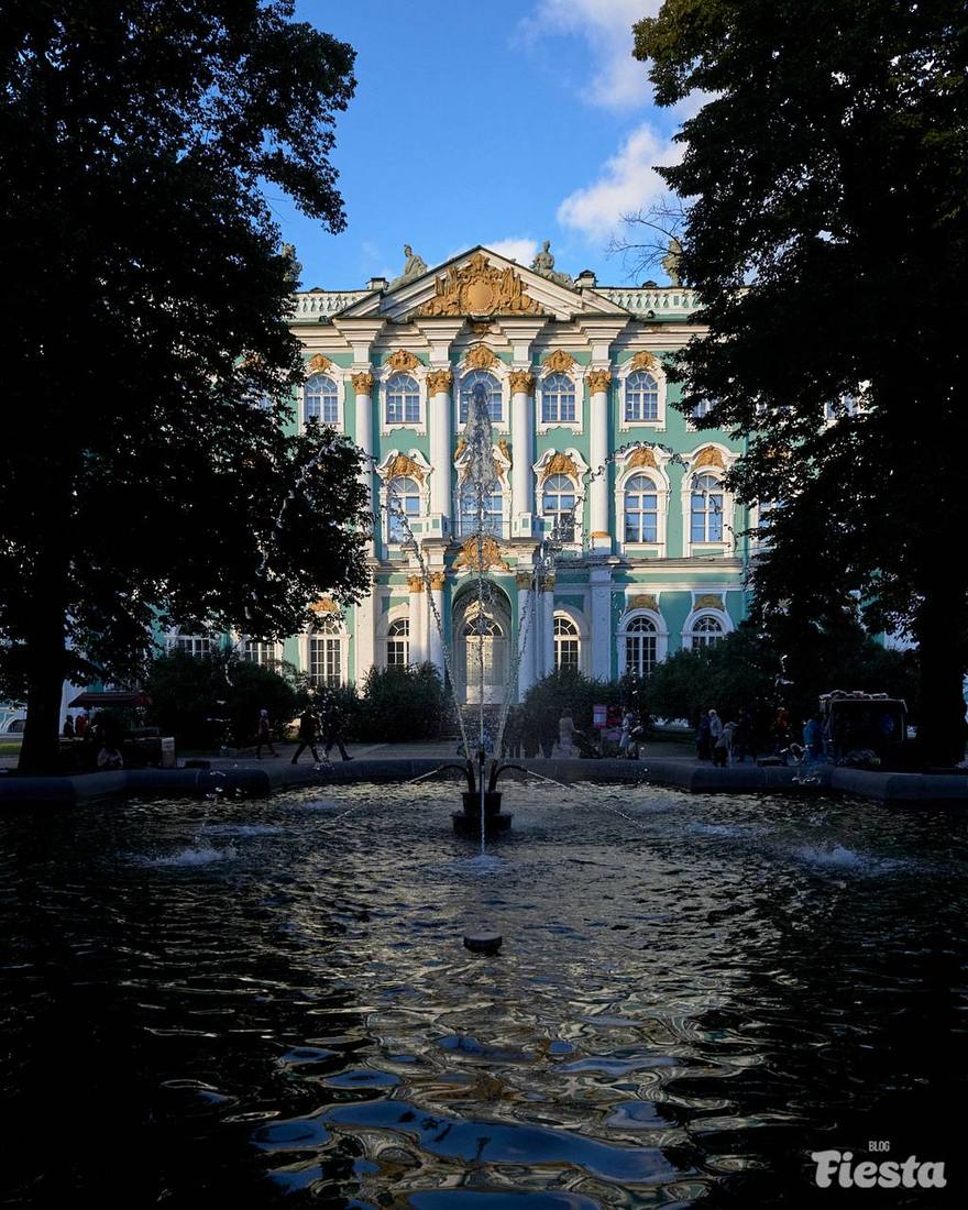 Эрмитаж открывает двери в День космонавтики