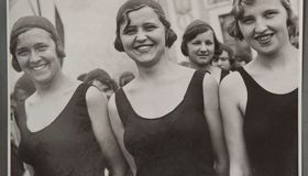 Выставка «Человек советский – человек эмоциональный» 