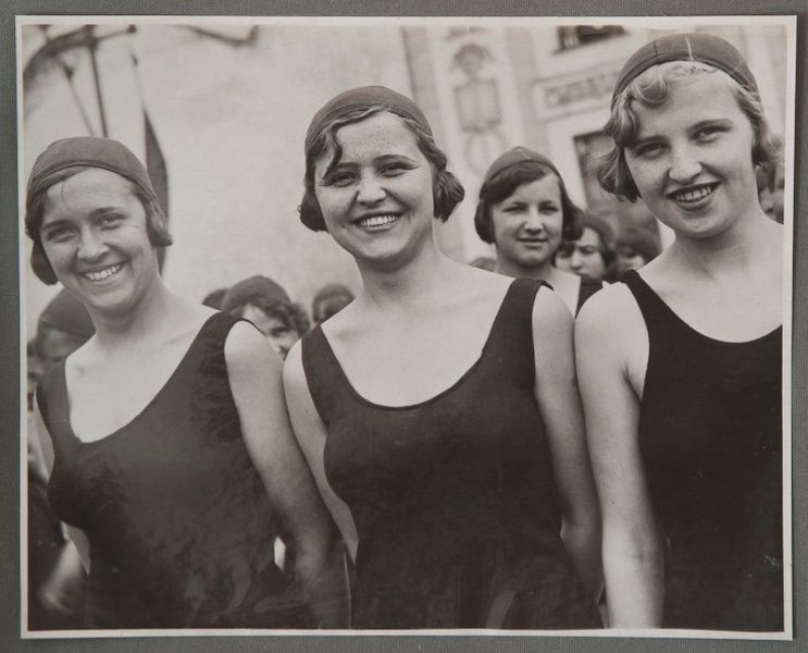 Выставка «Человек советский – человек эмоциональный» 