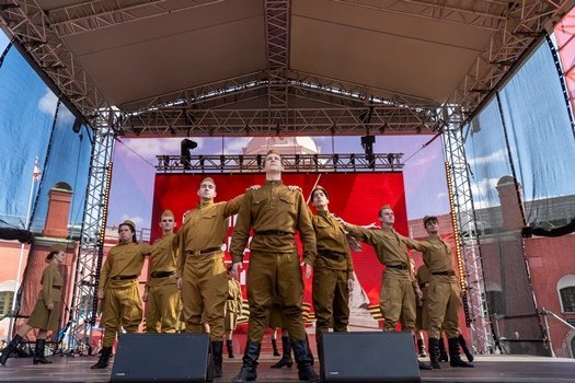 День Победы в Петропавловской крепости