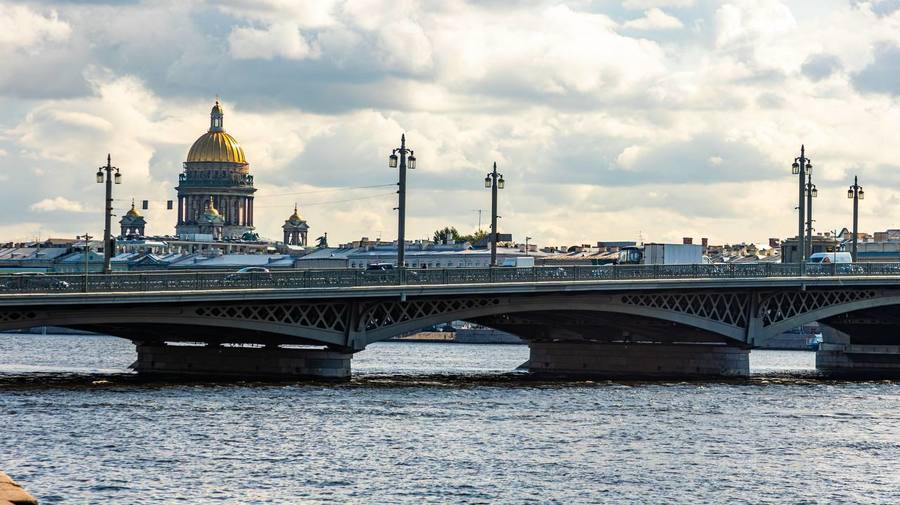 В Петербурге 21 июня световой день продлится рекордные 18 часов 50 минут