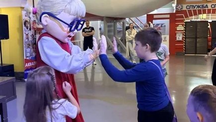 Эксклюзивно во всех КидБургах Петербурга: «Летние каникулы с друзьями Маши и Медведя» — фото 5