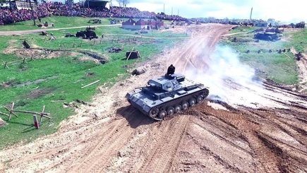 Военно-историческая реконструкция «Бой на подступах к Ленинграду» в семейном парке «Стальной десант»  — фото 7