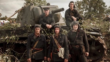 Военно-историческая реконструкция боя Колобанова в семейном танковом парке «Стальной десант»  — фото 2