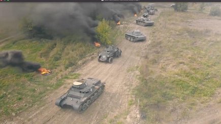 Военно-историческая реконструкция боя Колобанова в семейном танковом парке «Стальной десант»  — фото 9