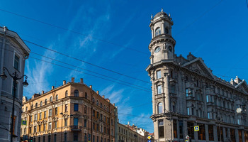 Тайны дворов и парадных + квартира трех эпох