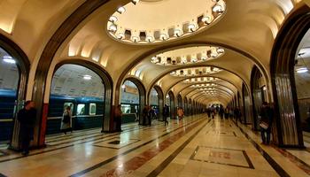 Экскурсия по московскому метро: 7 станций, 7 чудес