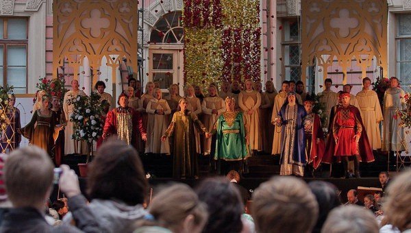 Фестиваль оперы под открытым небом «Опера - всем»
