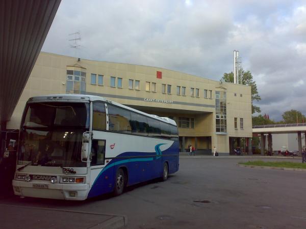 Куда можно уехать из Петербурга на автобусе