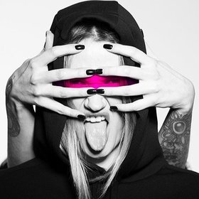 Pola