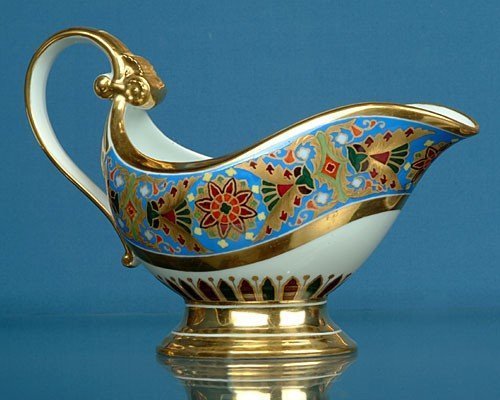 Выставка «Императорский фарфор. Времен связующая нить»