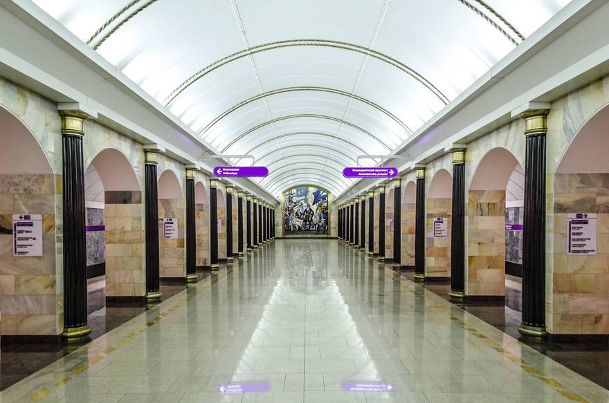 Почему петербургское метро такое глубокое?