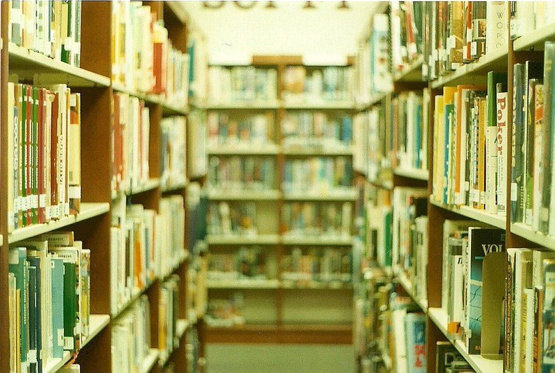 Буккросинг с литературными чтениями