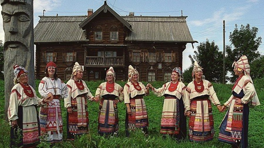Пока жизнь вепсов можно изучать только по редким фото из официальной хроники (источник фото: etnic.ru)