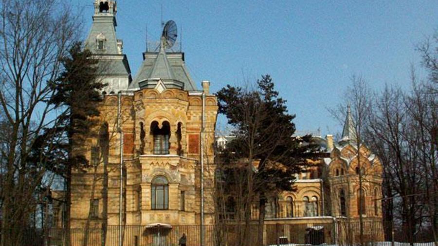 Внутрь Дачи Чернова попасть нельзя (источник фото: citywalls.ru)