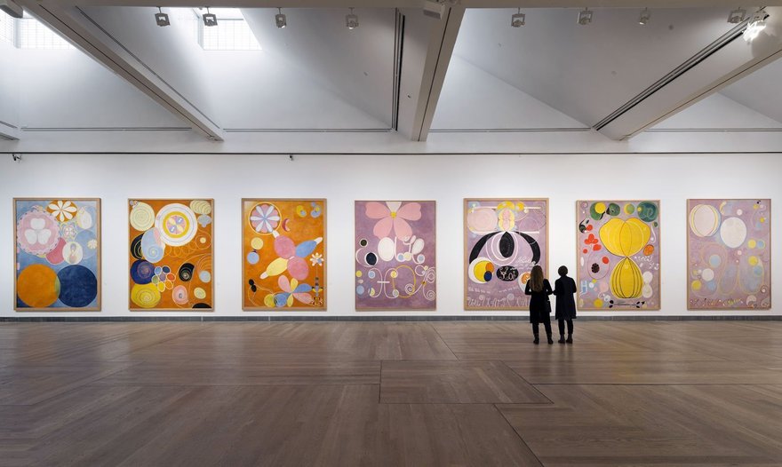 Выставка Хильмы аф Клинт: A Pioneer of Abstraction