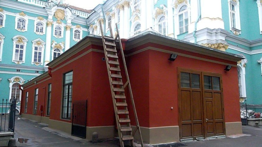 Эрмитажный гараж