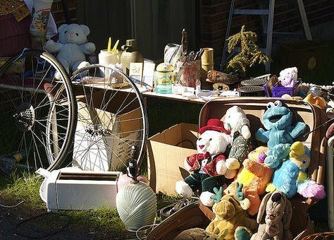 Дружеская барахолка Garage Sale