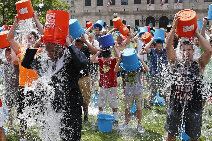 Самый массовый Ice Bucket Challenge