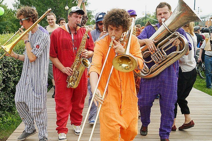 «Москва творческая» на площади перед ЦУМом