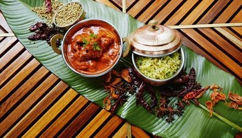 Кафе индийской и вегетарианской кухни «Ауровилль»