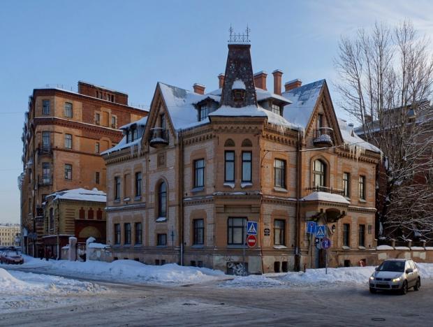 10 небанальных шедевров модерна в Петербурге