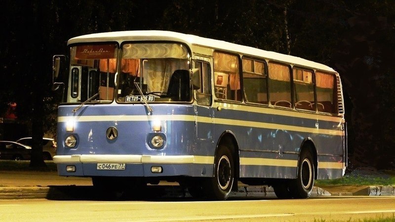 Экскурсия по Невскому району на ретро-автобусе