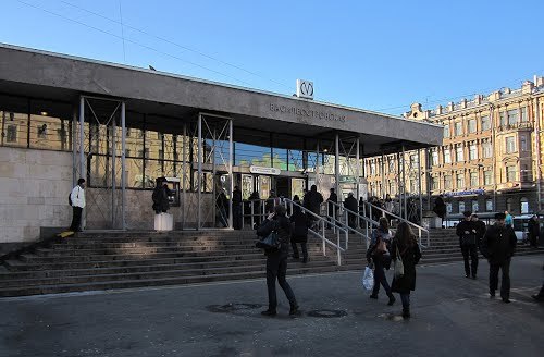 Станцию «Василеостровская» закроют на ремонт на полтора года