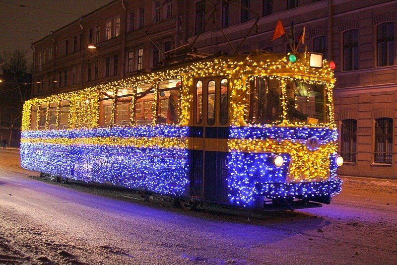 В новогоднюю ночь общественный наземный транспорт будет ходить дольше