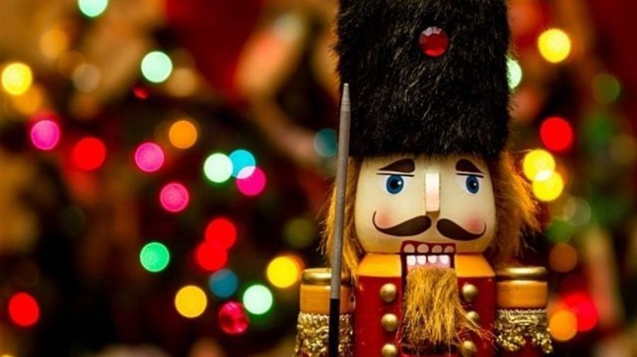 Бесплатное ледовое шоу «Щелкунчик»