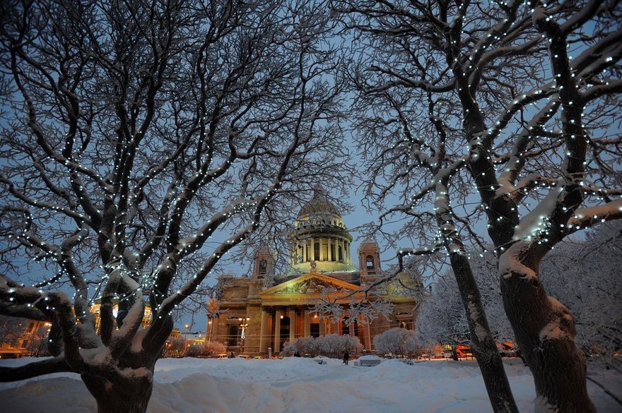 Как провести 8 января